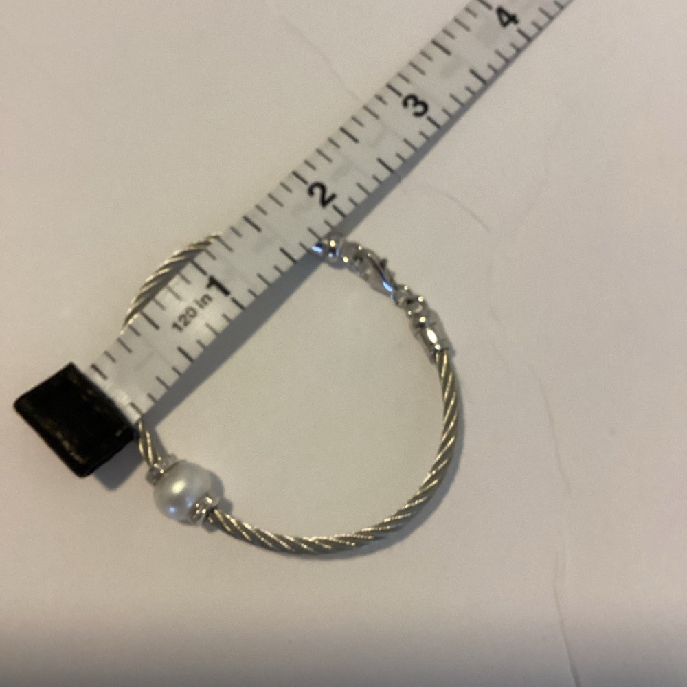 925 Sterling Silver Twisted Cable Pearl Bangle Bracelet Classic Layering Piece - Picture 4 of 10